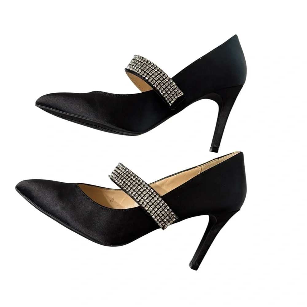 Adrienne Vittadini Notion Black Rhinestone Heels – Size 6